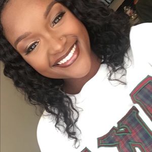 Meet your Posher, Raielle